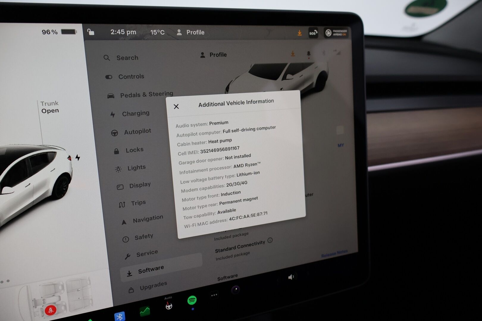 TESLA MODEL Y 2022 Performance - AMD Ryzen | Heat Pump | Koukku | Lasikatto | Nahat | Sähköluukku