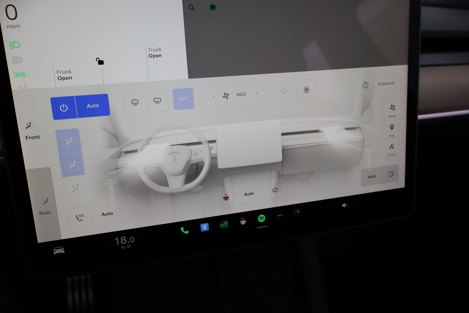 TESLA MODEL Y 2022 Performance - AMD Ryzen | Heat Pump | Koukku | Lasikatto | Nahat | Sähköluukku