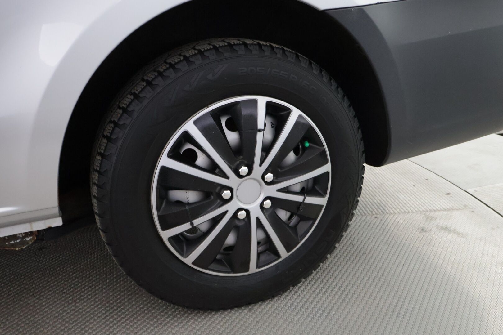 Mercedes-Benz Vito 2016 114CDI-3,2/32K keskipitkä A2 / Koukku / Vakkari / Webasto / Apple&Android / 2x Renkaat - HULLUT VÄLIPÄIVÄT KORKOTARJOUS 2,49%