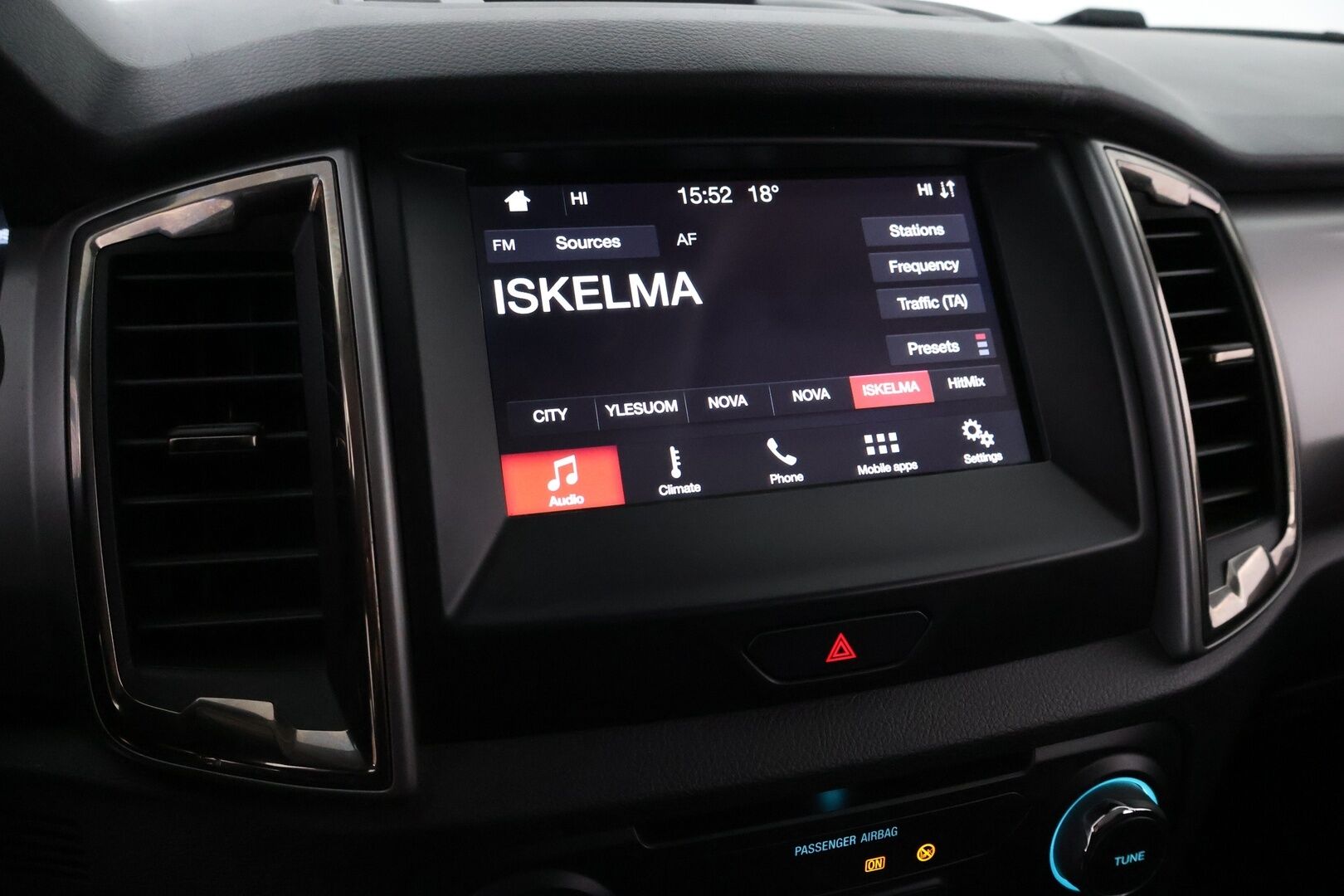 Ford Ranger 2020 Double Cab 2,0 TDCi 170 hp A10 4x4 XLT - 3,99 % KORKOTARJOUS TÄHÄN AUTOON - ALV / Suomiauto / Webasto / Vetokoukku / LED-Lisävalot / Upeasti varusteltu / Näyttävä!
