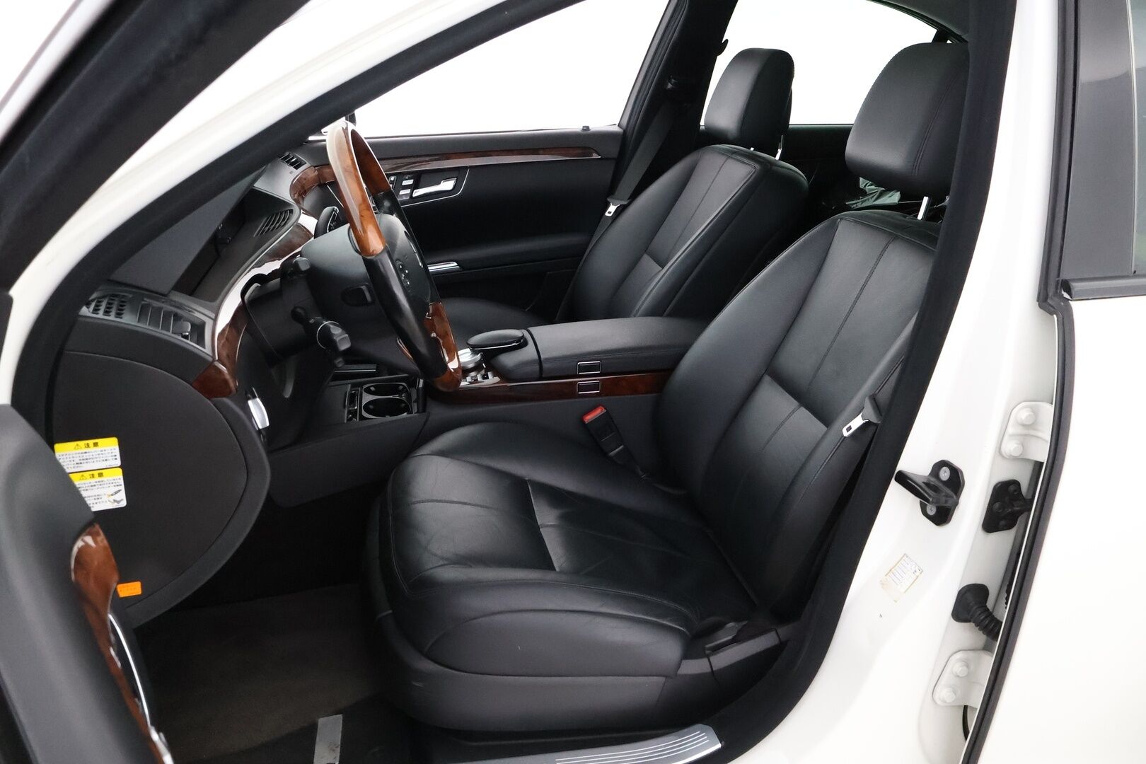 Mercedes-Benz S 2009 350 - *AMG-ulkopaketti / P-kamera / Muistipenkit / Kattoluukku / Näyttävä!! / Vähän ajettu!!** MYYDÄÄN HUUTOKAUPAT.COMISSA!!*