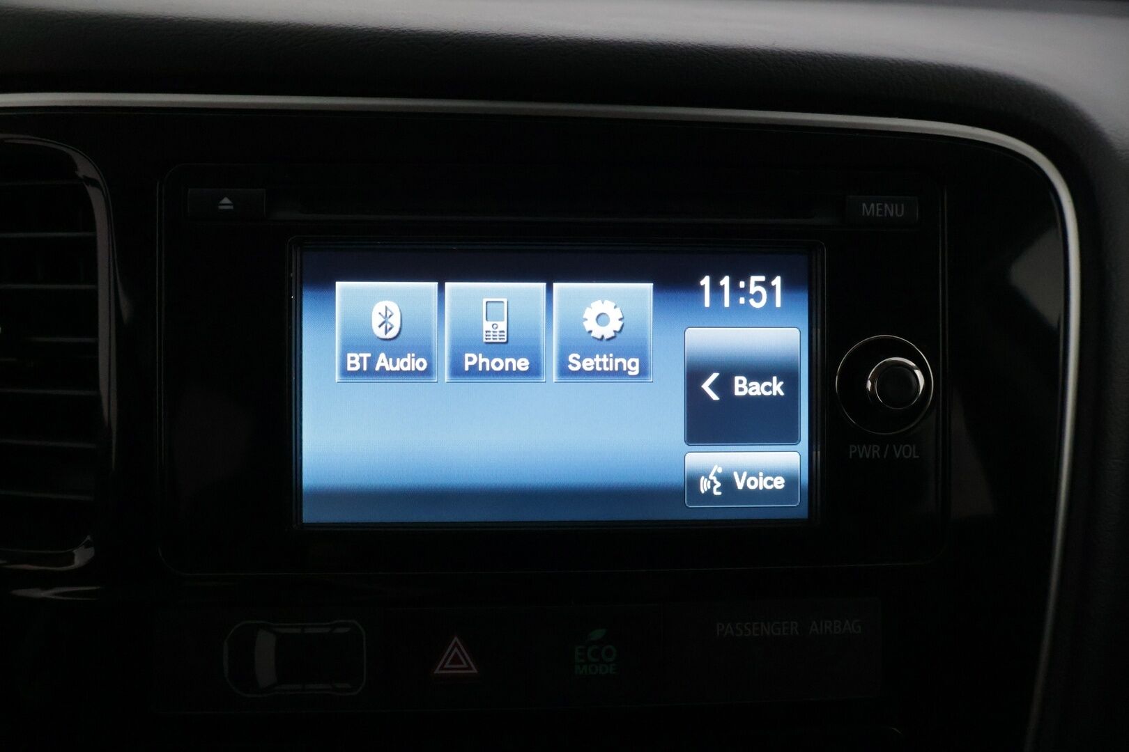 Mitsubishi Outlander 2016 Instyle Navi 4WD 5p * P-Kamera / Nahka-alcantara / Ratinlämmitin / Vakkari *