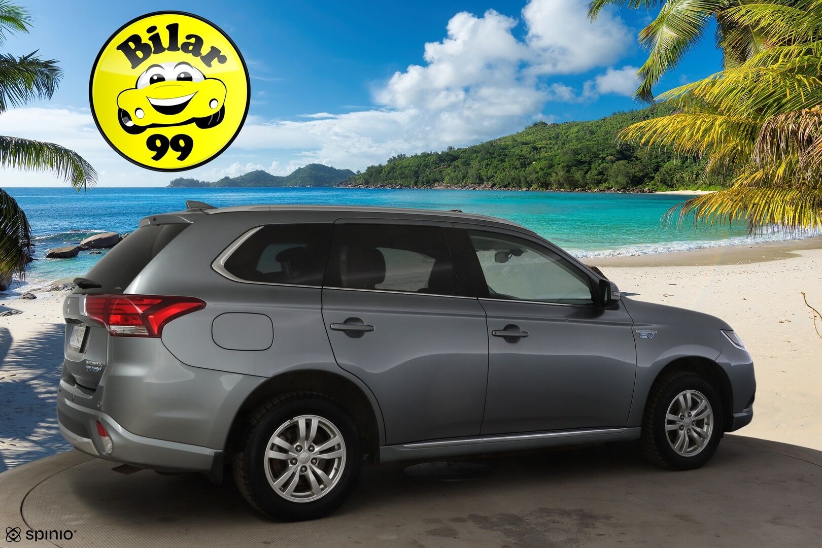 Mitsubishi Outlander 2016 Instyle Navi 4WD 5p * P-Kamera / Nahka-alcantara / Ratinlämmitin / Vakkari *