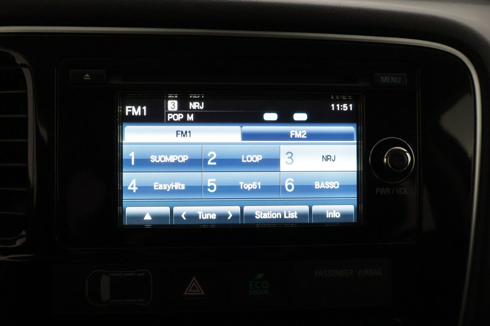 Mitsubishi Outlander 2016 Instyle Navi 4WD 5p * P-Kamera / Nahka-alcantara / Ratinlämmitin / Vakkari * - HULLUT VÄLIPÄIVÄT KORKOTARJOUS 2,49%