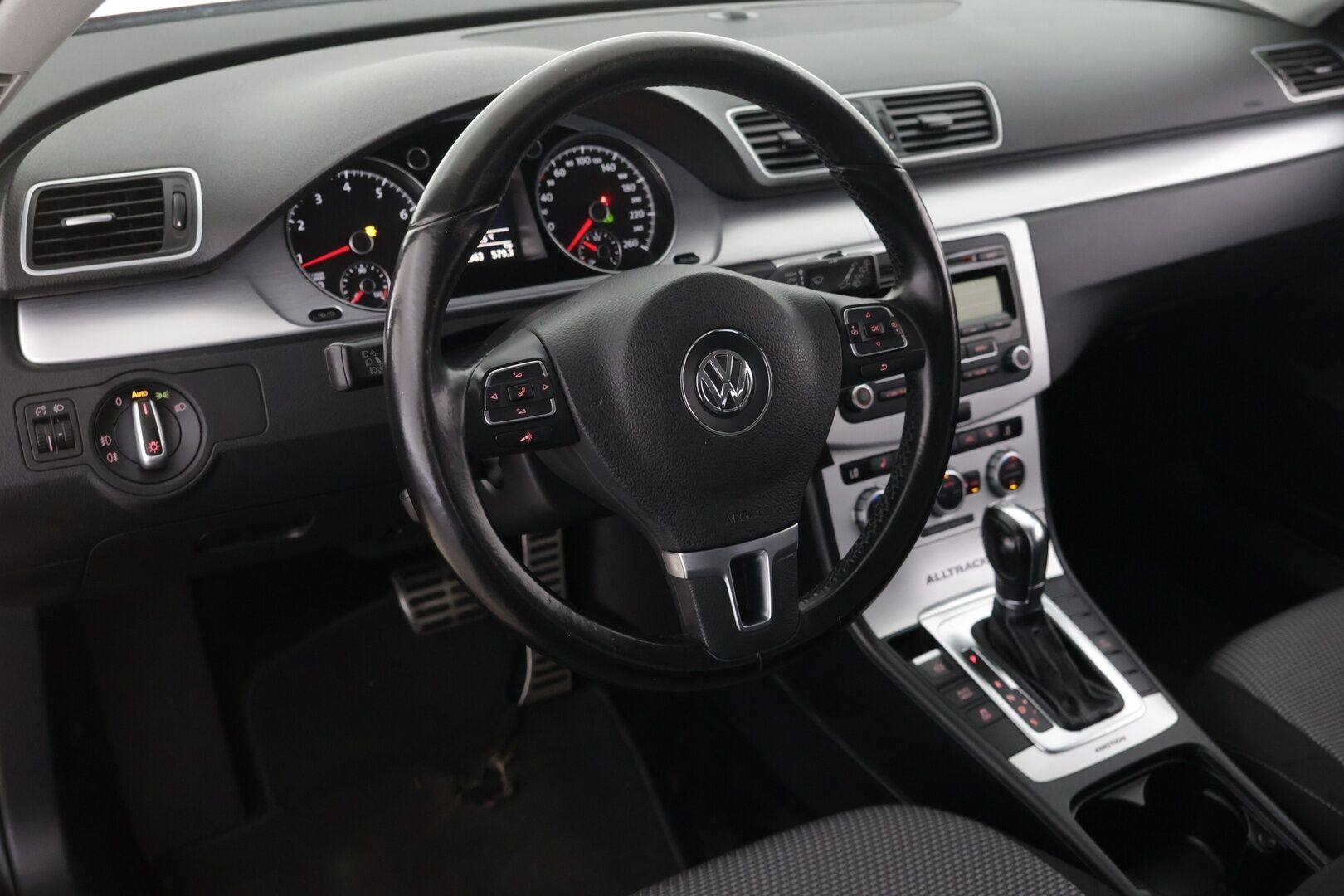 Volkswagen Passat 2013 Variant Alltrack 2,0 TSI 155kW (210hv) 4MOTION - | Koukku | Vakkari | Juuri huollettu | Nelikko | Rehti Bensa | Jakopää tehty | 