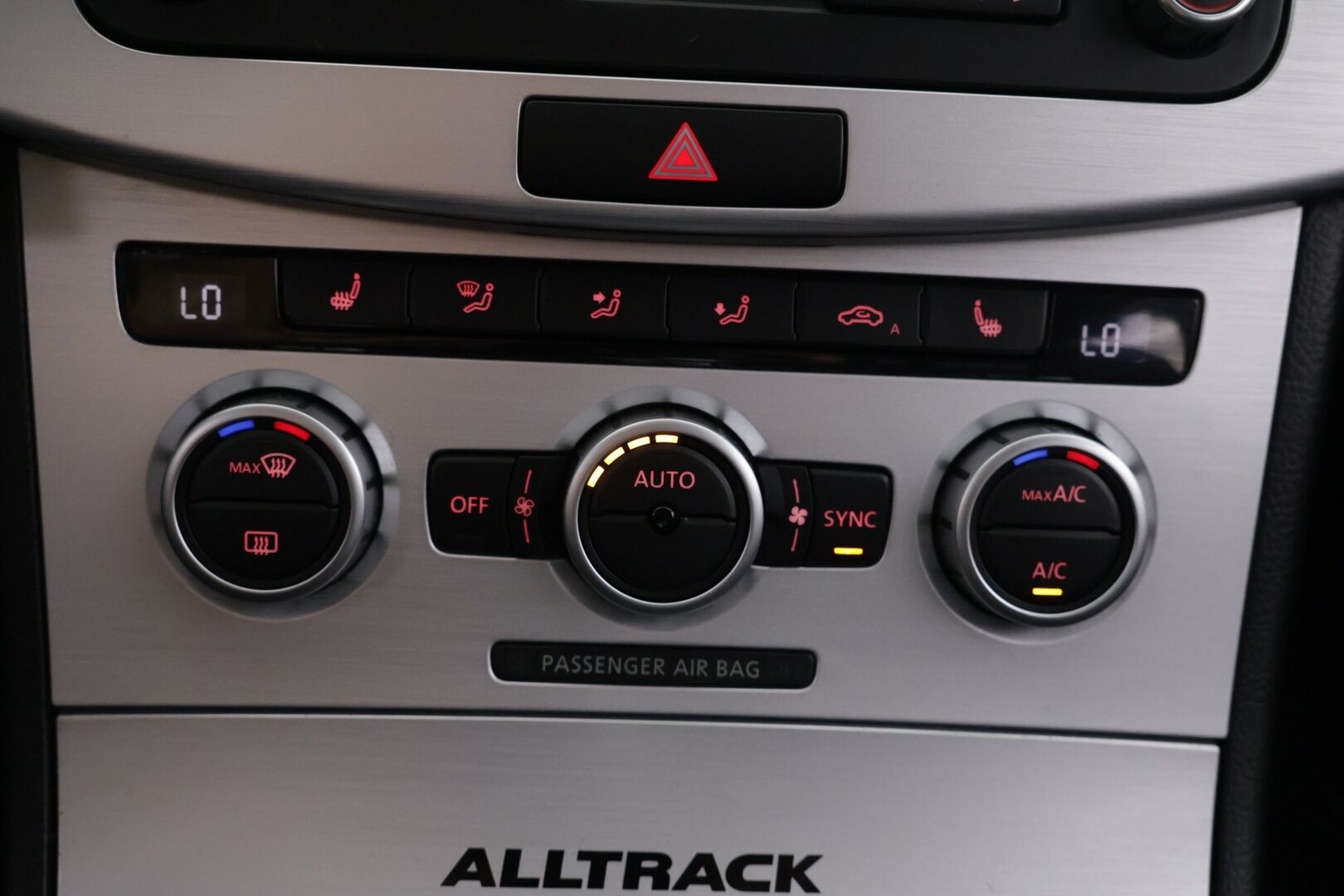 Volkswagen Passat 2013 Variant Alltrack 2,0 TSI 155kW (210hv) 4MOTION - | Koukku | Vakkari | Juuri huollettu | Nelikko | Rehti Bensa | Jakopää tehty | 