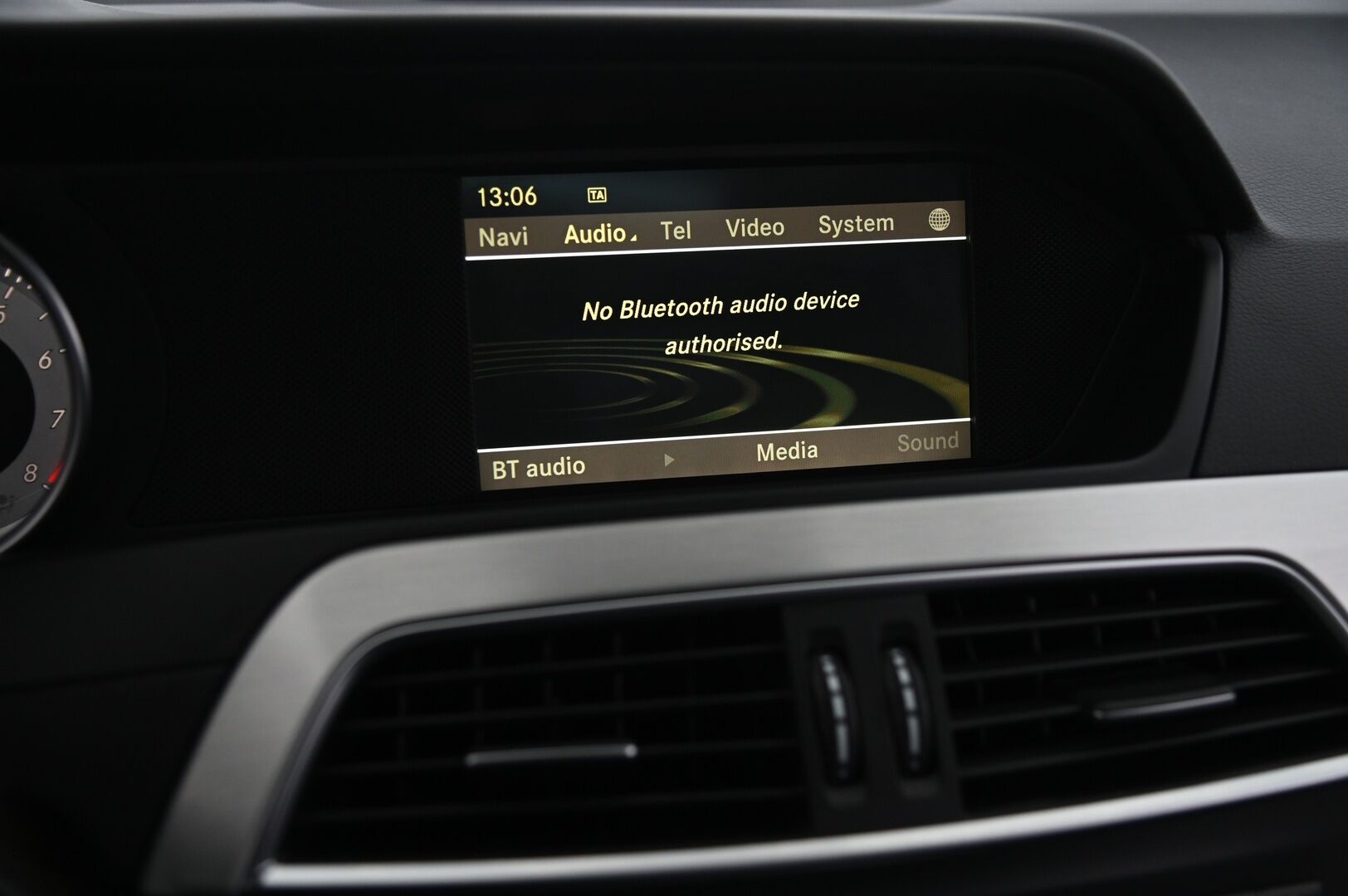 Mercedes-Benz C 2011 350 BE Coupé A *AMG ulko- ja sisäpaketti / Panorama / Nahkasisusta / Navigointi* - *Näyttävä / Facelift / Juuri saapunut* - HULLU BLACKWEEK KORKOTARJOUS 2,49%