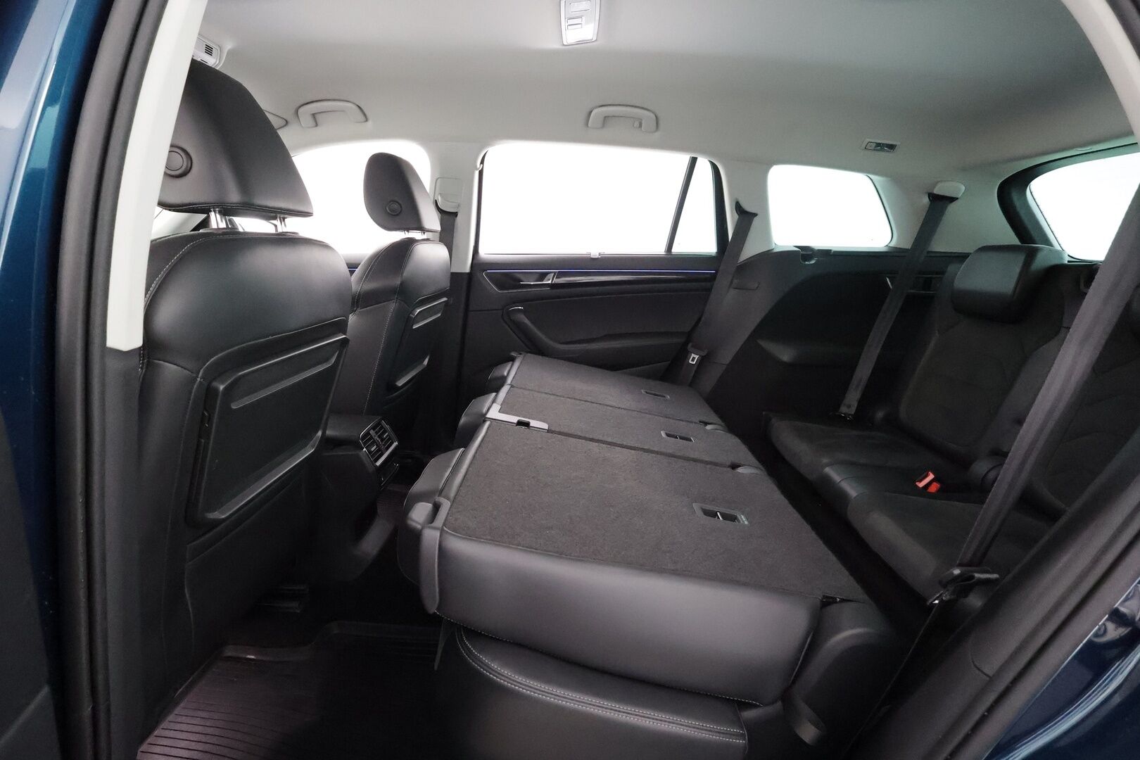Skoda Kodiaq 2020 2,0 TDI 150 4x4 Style DSG Autom. 7-P - | Canton | Webasto | Koukku | ACC | LED | 360 Kamera | Muistipenkit | Navi | Kaistavahti | Keyless | Suomi-auto | Kahdet renkaat | 