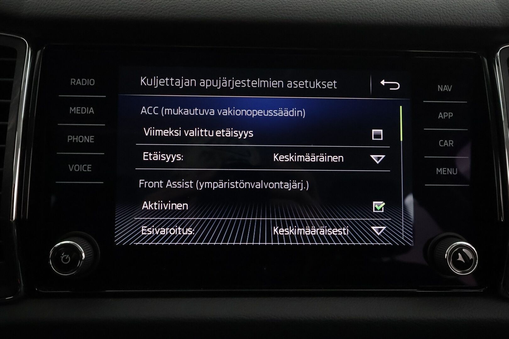 Skoda Kodiaq 2020 2,0 TDI 150 4x4 Style DSG Autom. 7-P - | Canton | Webasto | Koukku | ACC | LED | 360 Kamera | Muistipenkit | Navi | Kaistavahti | Keyless | Suomi-auto | Kahdet renkaat | 