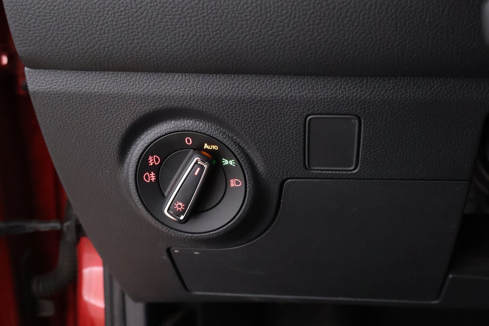 Seat Arona 2020 1,0 EcoTSI 115 FR DSG - 1Om Suomiauto / Adapt.Vakkari / KeylessGo / Digimittari / Navi / LED / Lohko & Sisäpistoke / 2x Renkaat Aluvantein!