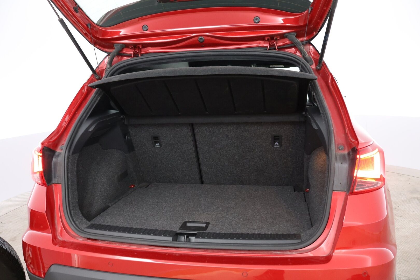 Seat Arona 2020 1,0 EcoTSI 115 FR DSG - 1Om Suomiauto / Adapt.Vakkari / KeylessGo / Digimittari / Navi / LED / Lohko & Sisäpistoke / 2x Renkaat Aluvantein!