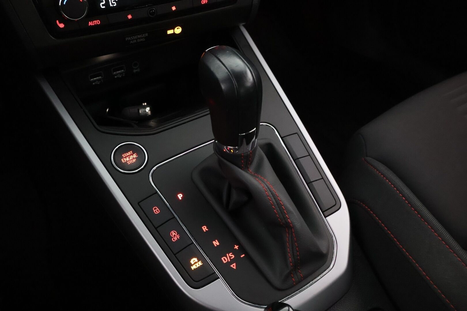 Seat Arona 2020 1,0 EcoTSI 115 FR DSG - 1Om Suomiauto / Adapt.Vakkari / KeylessGo / Digimittari / Navi / LED / Lohko & Sisäpistoke / 2x Renkaat Aluvantein!