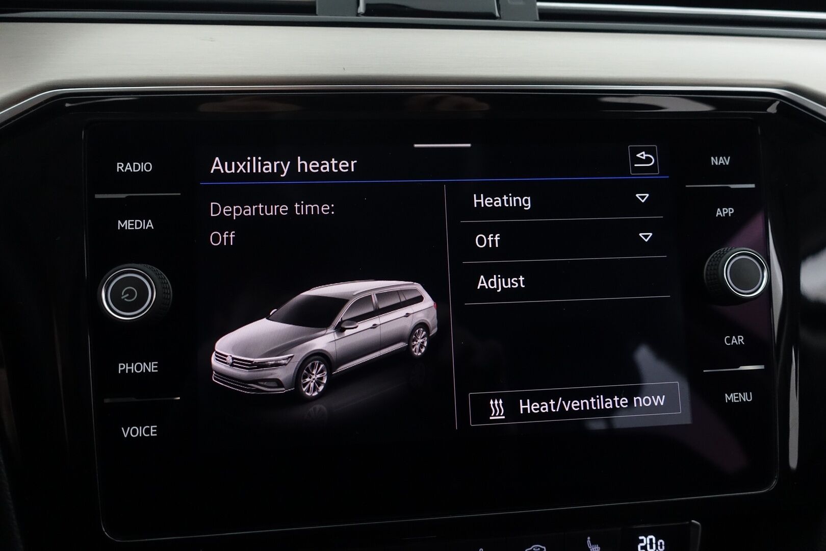 Volkswagen Passat 2020 Variant R-Line 2,0 TDI EVO SCR 110 kW DSG-automaatti * ACC  / Webasto / P.Kamera / Navi / Nahka/Alcantara * - Suomi Auto / Keyless / AppleCarPlay / 2X Renkaat & Vanteet / ALV