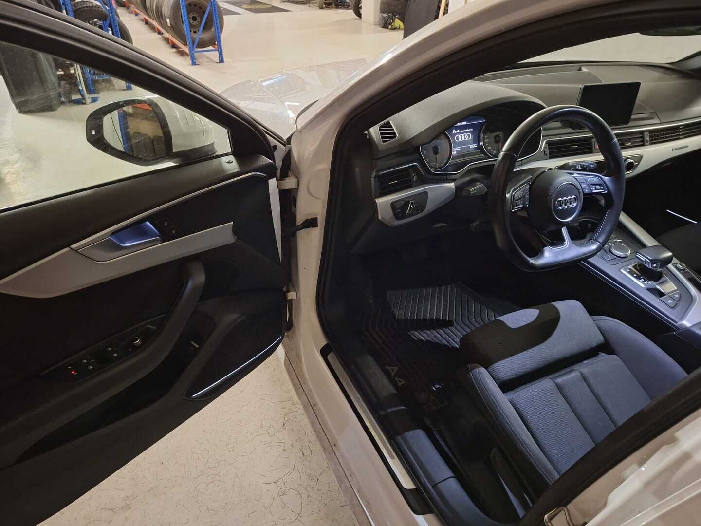 Audi A4 2016 Land of Quattro Sport Edition 2,0 TFSI 185 kW S tronic // Webasto / Vetokoukku / Bang&Olufsen / Carplay / Sporttipenkit - HULLUT JOULUT KORKOTARJOUS 2,49% 