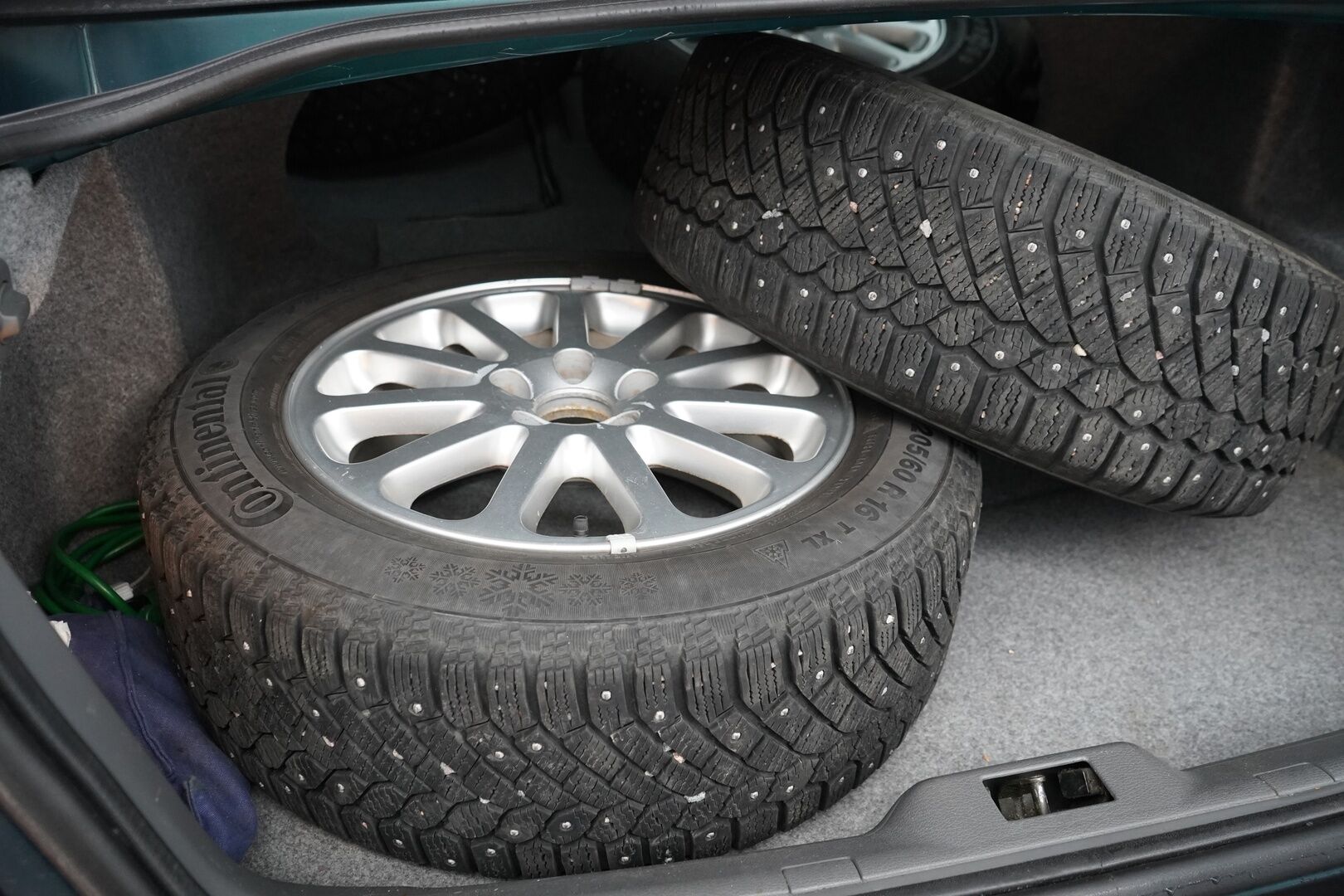 Volvo S80 2000 2.4 170hv *Myydään huutokaupat.com sivulla*