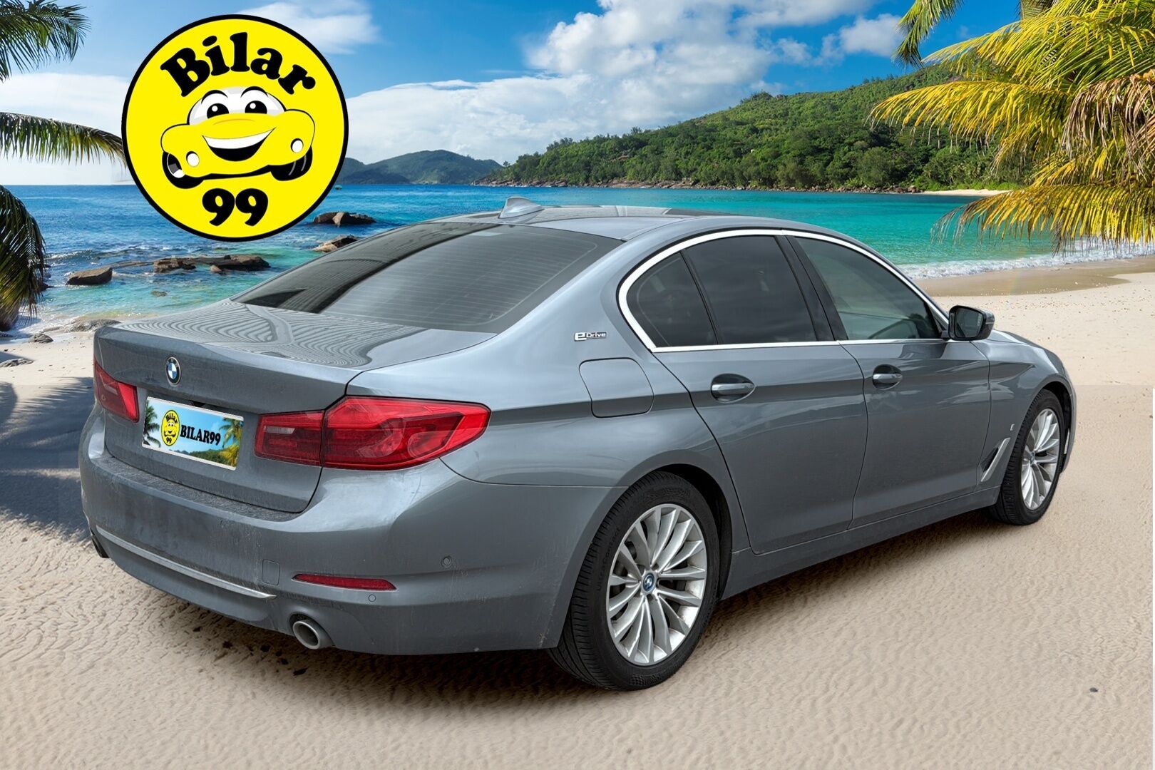 BMW 530 2019 e iPerformance Sedan Luxury Line - Adapt.Vakkari | Hierovat & Ilmastoidut Sporttinahat | Soft Close | Kattoluukku | HiFi | DisplayKey | Peruutuskamera | SUPERVARUSTEET!