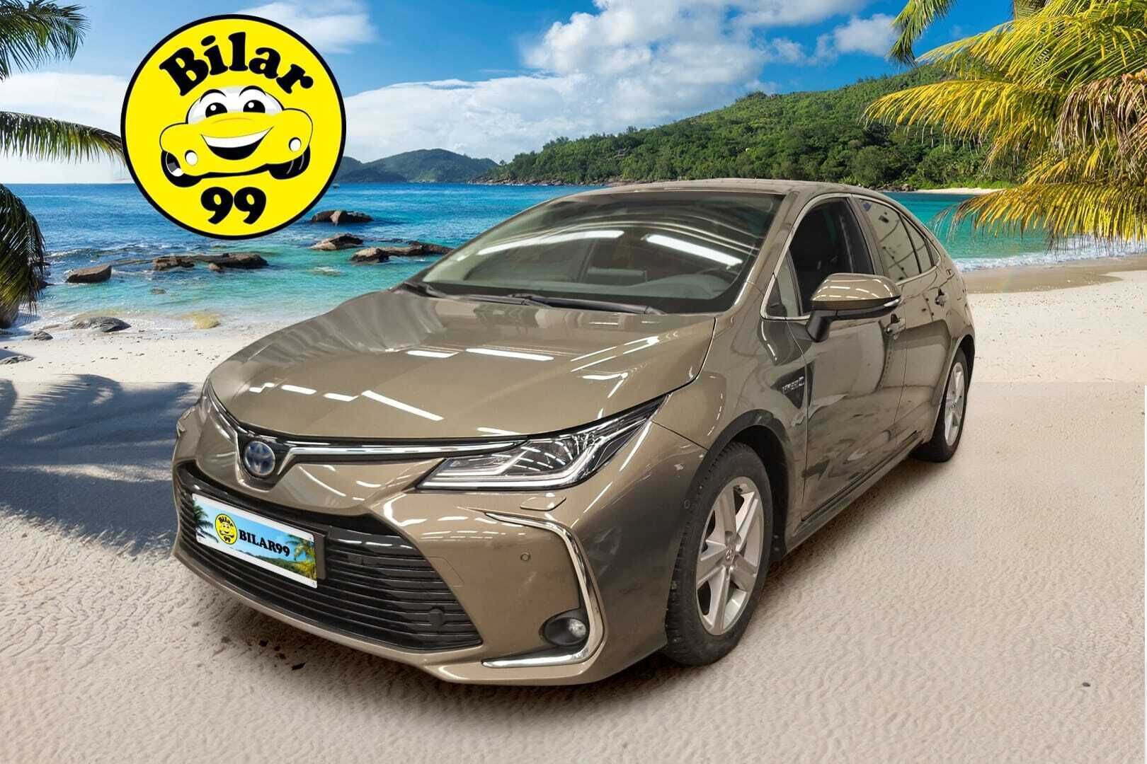 Toyota Corolla 2021 Sedan 1,8 Hybrid Style ** ACC / Lohko / Navi / KeyLess / P-kamera / Ratinlämmitin / LED / Lämmitettävä tuulilasi* - *2x Renkaat / Merkkihuollettu / 1.Omisteinen / Upeassa kunnossa*
