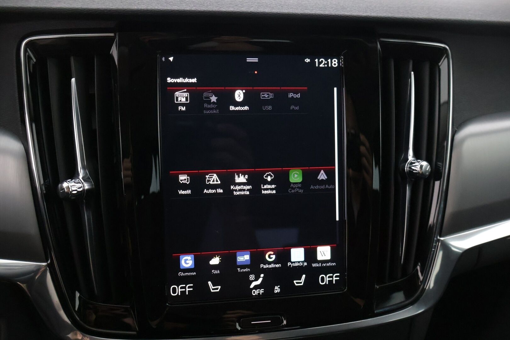 Volvo V90 2020 D4 AWD Business aut. * Webasto / Vetokoukku / Acc / Kamera / Sähkökontti * - Näyttävä & siistissä kunnossa oleva maanteiden jyrä / Jakopää Tehty 3/24 / Taittuva vetokoukku! * 