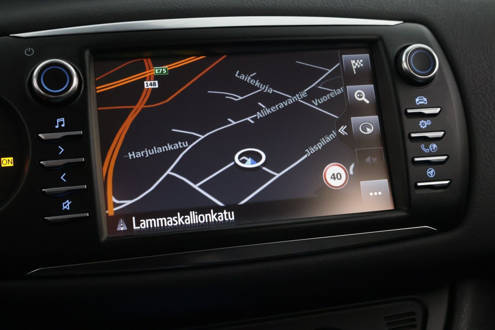 Toyota Yaris 2020 1,5 Hybrid Y20 Edition * Vakkari / P-Kamera / Suomi-Auto / Lohkolämmitin* - Navi / 2 x Aluvanteet / Hyvä huoltohistoria **