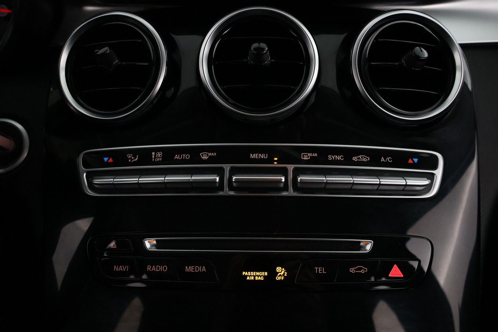 Mercedes-Benz C 2016 180 d BlueTec T A Premium Business - Adapt.Vakkari | NAVI | LED | P-tutka | Sport-Istuimet
