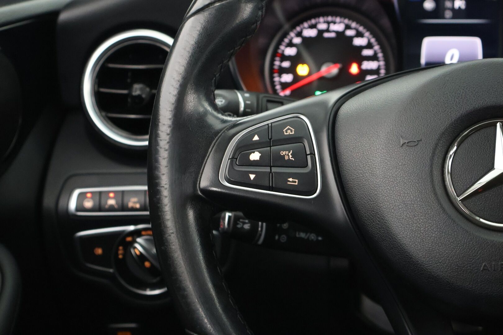 Mercedes-Benz C 2016 180 d BlueTec T A Premium Business - Adapt.Vakkari | NAVI | LED | P-tutka | Sport-Istuimet