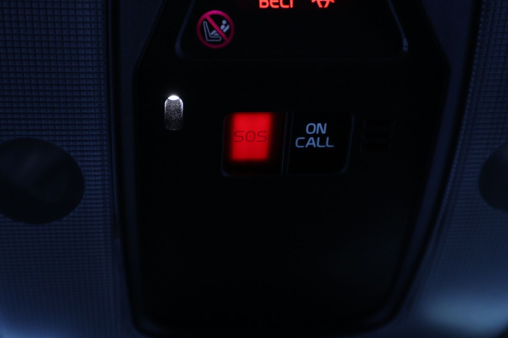 Volvo V60 Cross Country 2016 D3 Momentum aut * Webasto / Digimittari / Muistipenkki / Koukku / Audio High Performance / Puolinahkasisusta - VOC / Navi / Jakopää juuri tehty! - HULLUT BLACKWEEK JATKOT - KORKOTARJOUS 2,49%