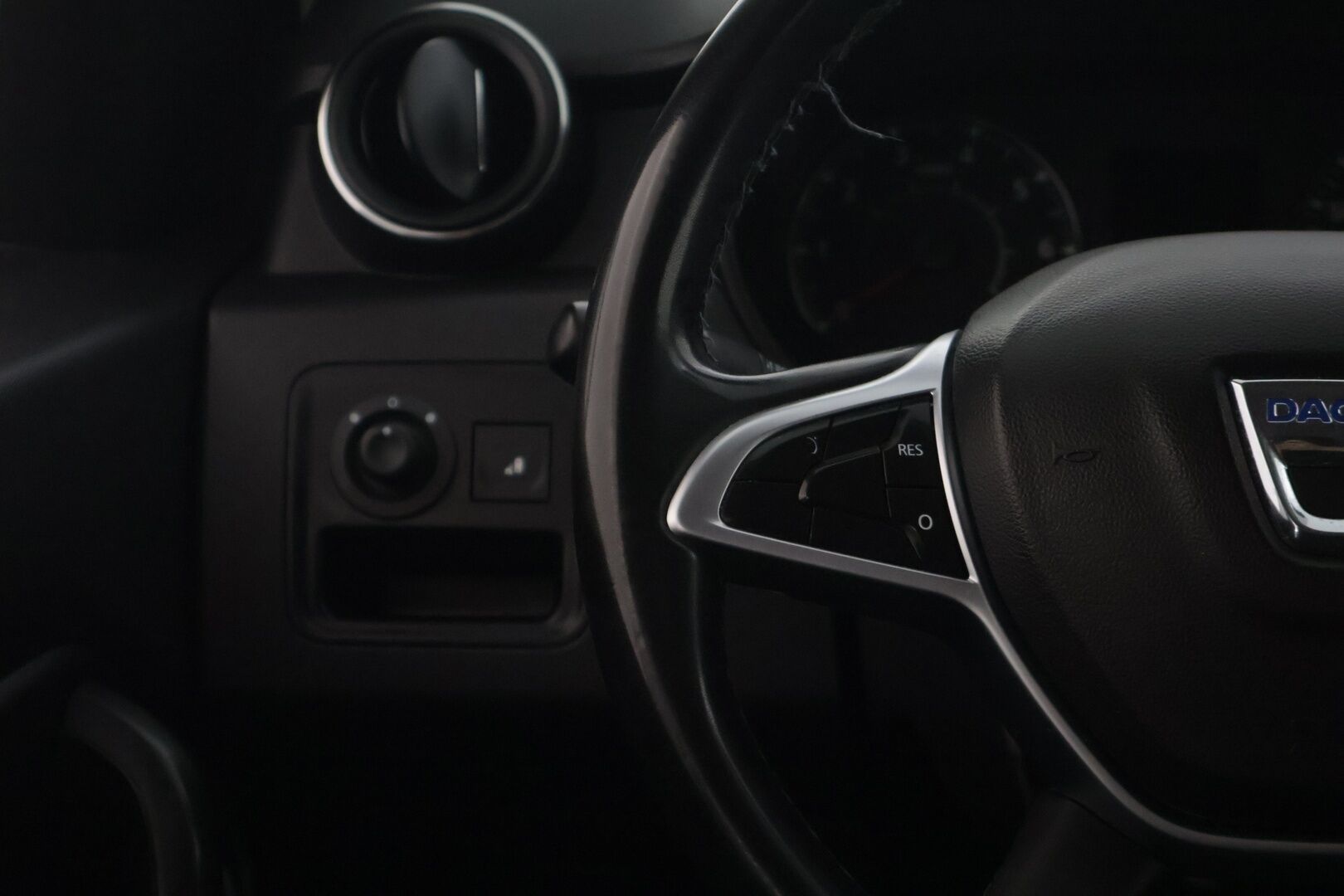 Dacia Duster 2021 TCe 150 4x4 Prestige - | Koukku | P-kamera | Blis | Navi | Penkinlämmittimet | Suomi-auto |
