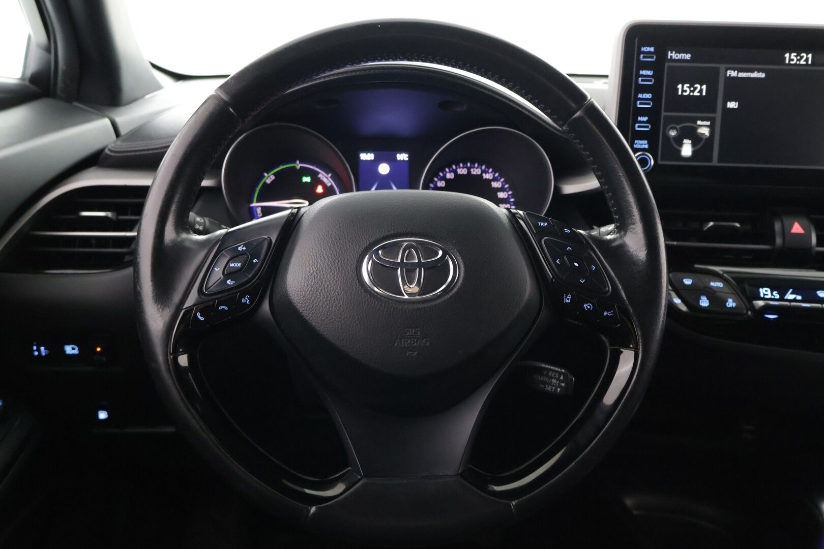 Toyota C-HR 2021 1,8 Hybrid Active - | P-Kamera | ACC | Tutkat | Suomi-auto | Juuri katsastettu 10/26 | 