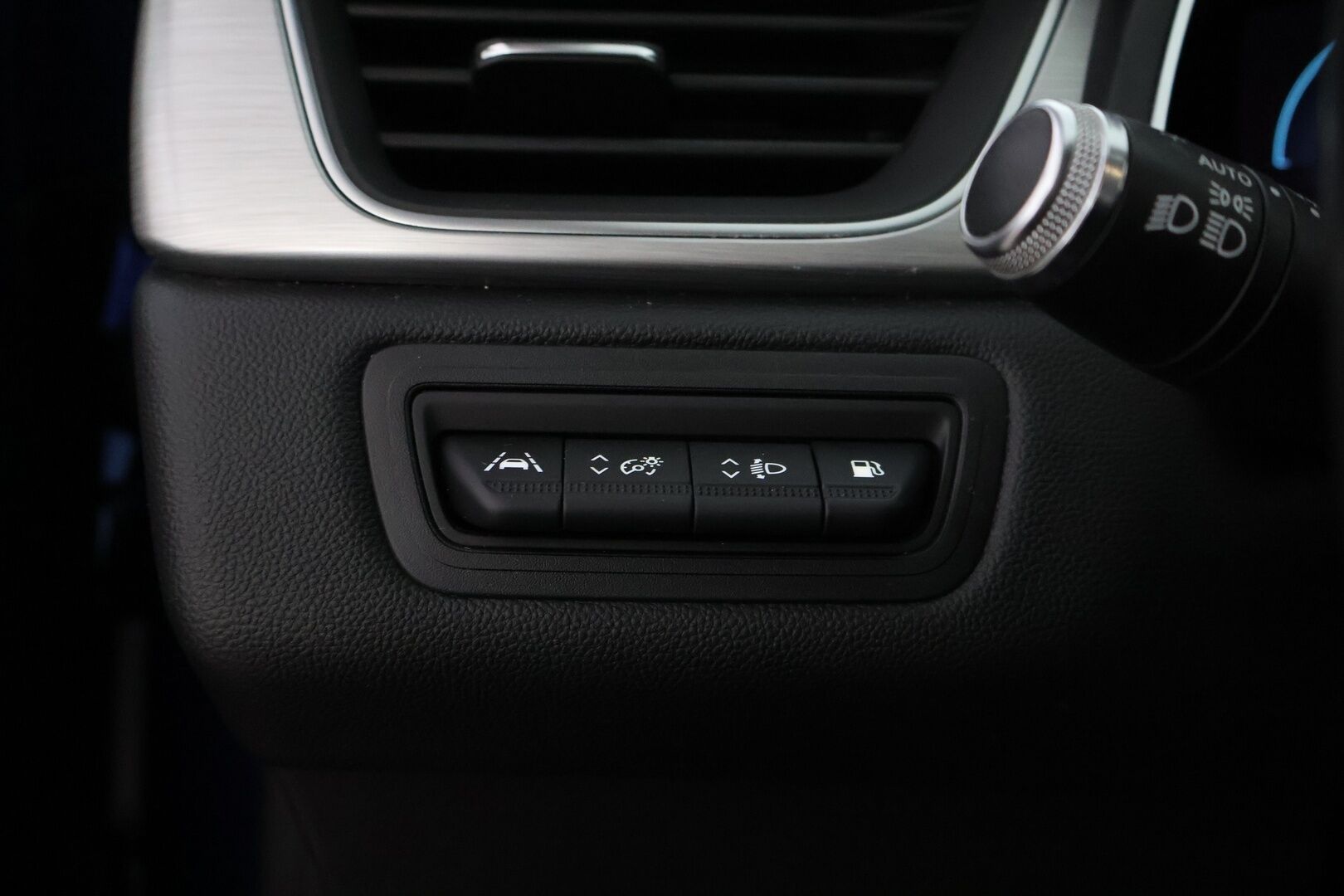 Renault Captur 2020 E-TECH Plug-in hybrid Intens * Peruutuskamera / Vetokoukku / LED Pure Vision / Digimittari / Puolinahkasisusta! - Suomiauto / 2x Renkaat aluvantein!