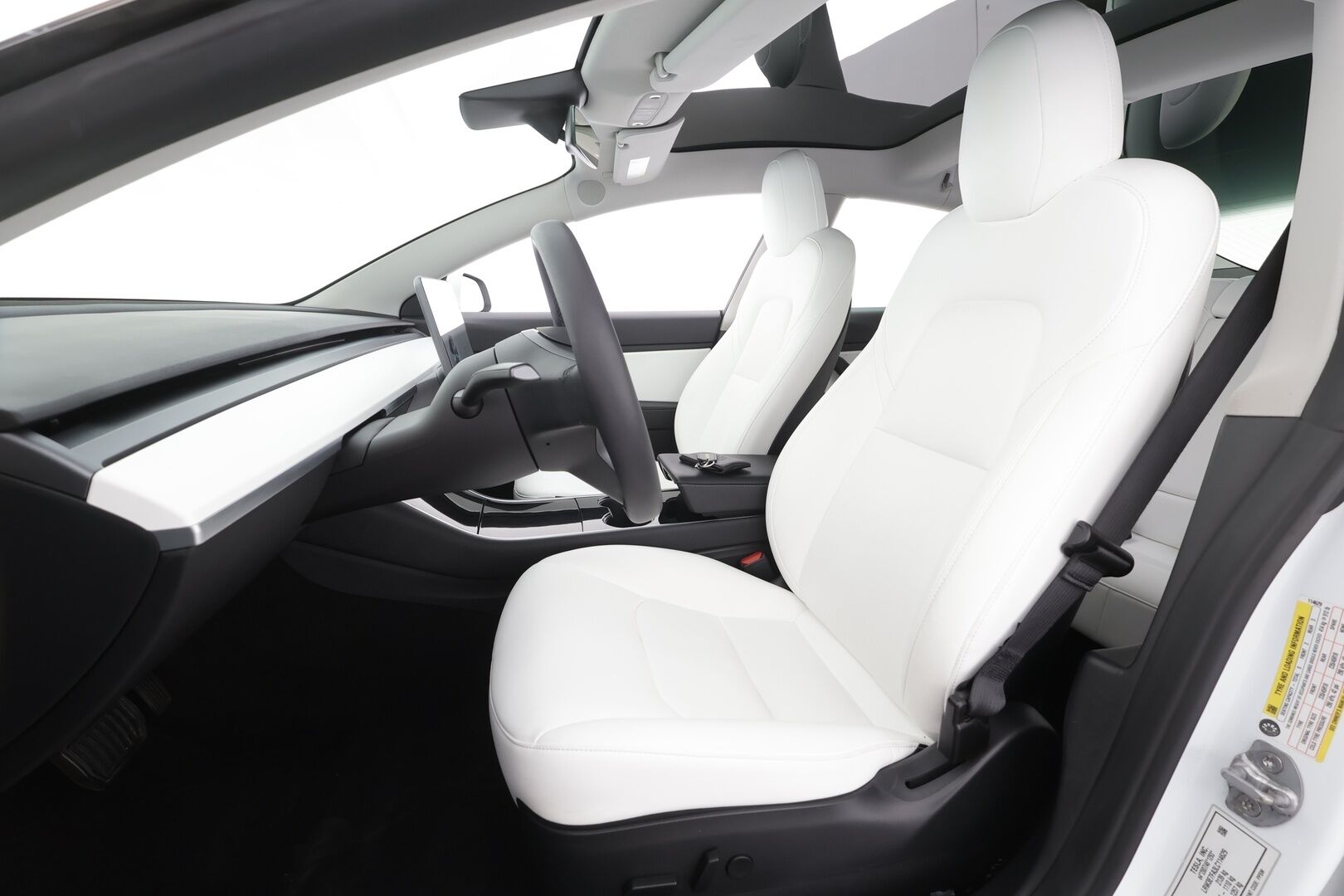 Tesla Model 3 2020 Standard Range Plus (CATL) - | Lasikatto | ACC | Matrix | Premium Speakers | Muistipenkki | P.Kamera | Kaistavahti | Navi | Keyless | Suomi-auto | Kahdet renkaat |