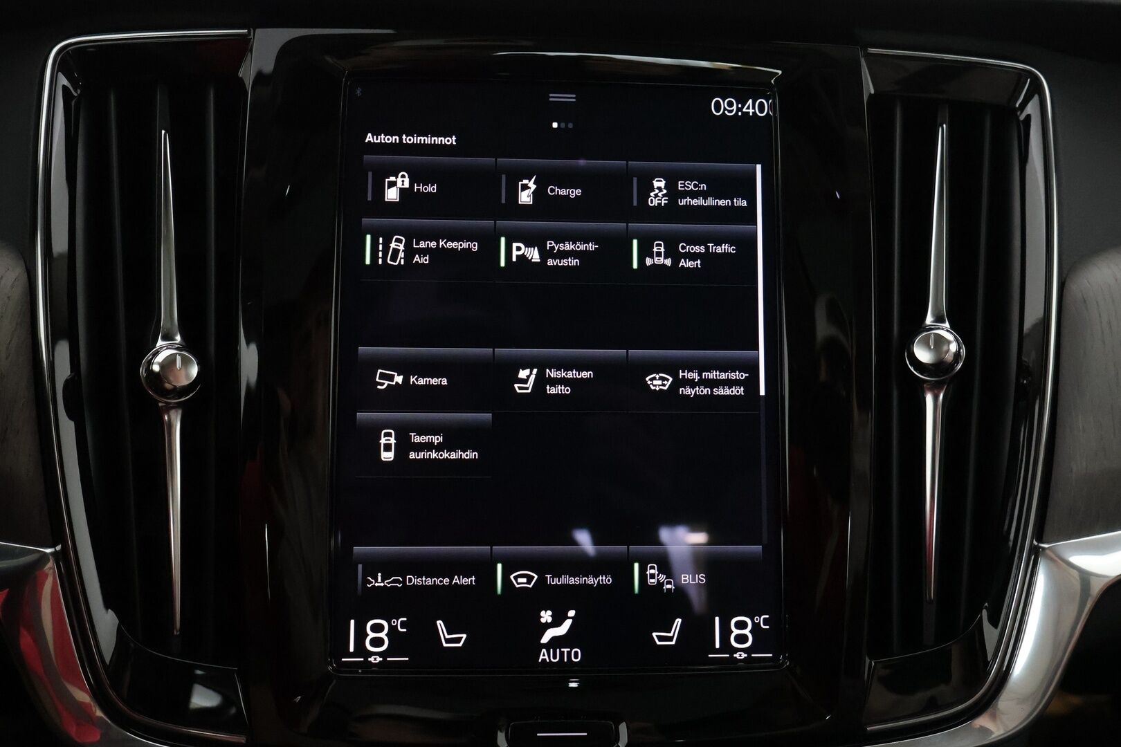 Volvo S90 2021 T8 TwE AWD Business Inscription aut - 3,99 % KORKOTARJOUS TÄHÄN AUTOON - 31.5. ASTI! - 1Om Suomiauto / Webasto / Adapt.Vakkari / Harman&Kardon / HUD / Kattoluukku / 360-Kamera / PilotAssist / Vetokoukku / Huippuvarusteltu yksilö!