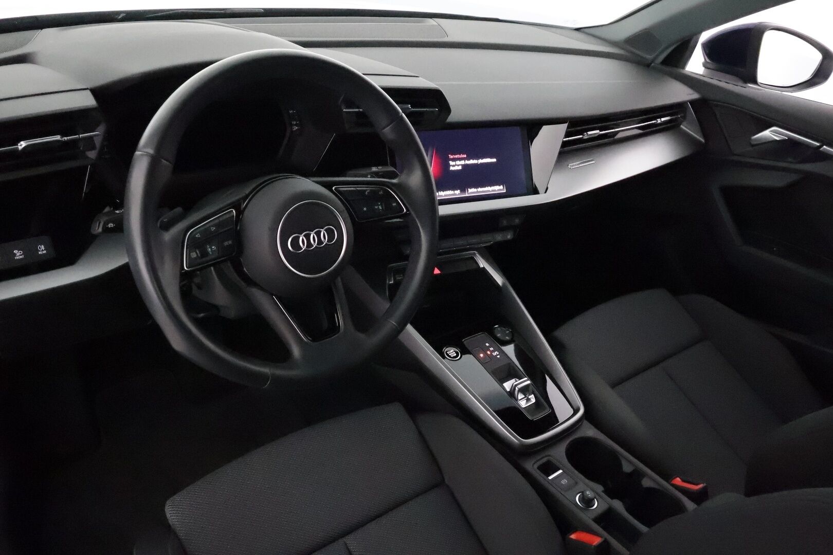 Audi A3 2021 Sedan Business Advanced 30 TFSI 81kW MHEV S tronic **Webasto / ACC / LED / P.Tutka / Sporttipenkit / Kaistavahti** - 1-om Suomi-auto / Kahdet Renkaat / Merkkihuollettu!