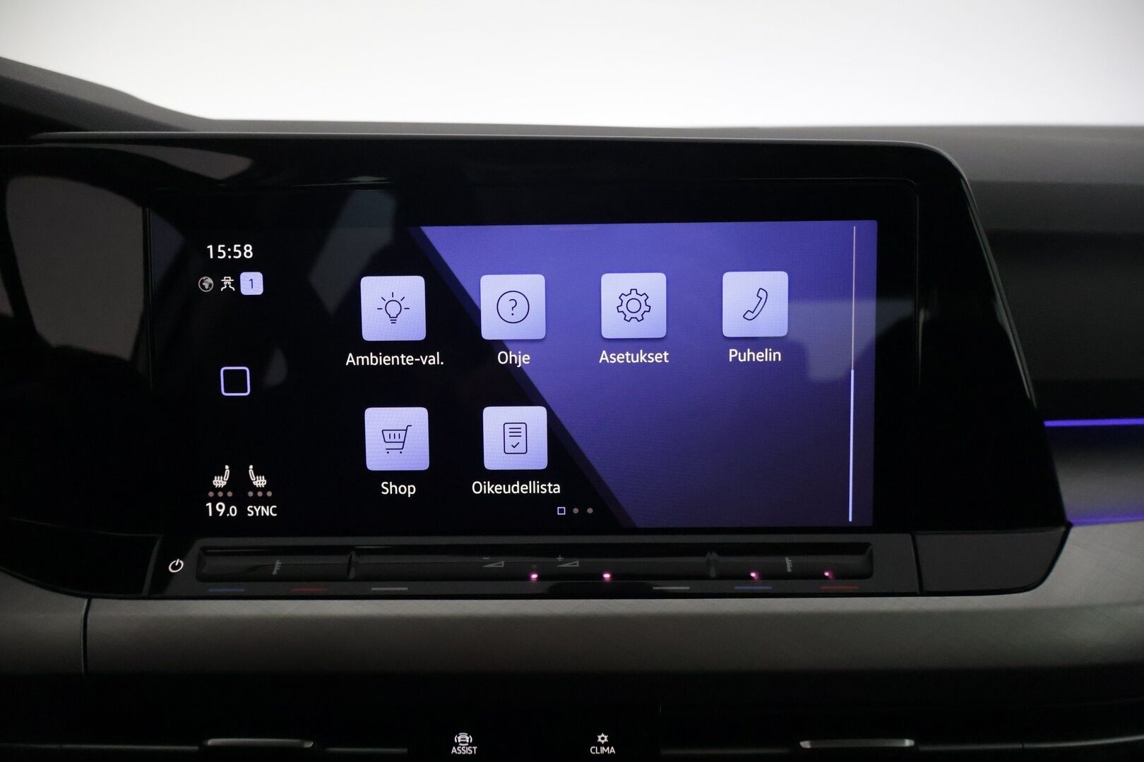 Volkswagen Golf 2021 1,0 eTSI 81 kW (MHEV) DSG-aut. * Suomiauto / Webasto / Peruutuskamera / ACC / Keyless Go / Ratinlämmitin * - Huollettu 72tkm 3/2026! / 2x renkaat / Apple CarPlay & AndroidAuto / Navi / Digimittaristo - HULLUT AVAJAISHULINAT KORKOTARJOUS 3,29 %