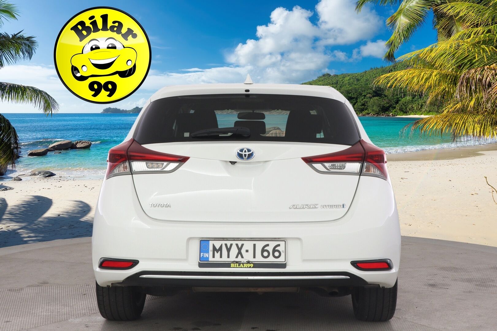 Toyota Auris 2017 1,8 Hybrid Active ** Vakkari / Navi / Bluetooth - ** Täydellinen huoltokirja / Kahdet renkaat aluilla **