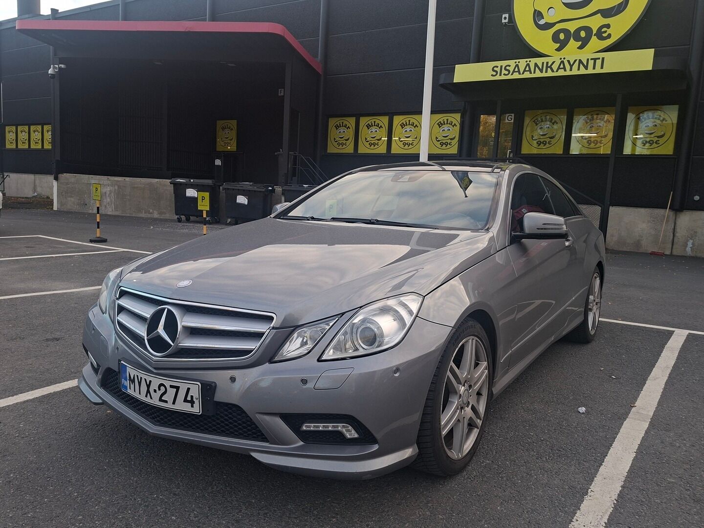 Mercedes-Benz E 2011 200 CGI BE Coupé AMG - | Panorama | Nahat | Vakkari | Ortopedit | Xenon | TULOSSA!