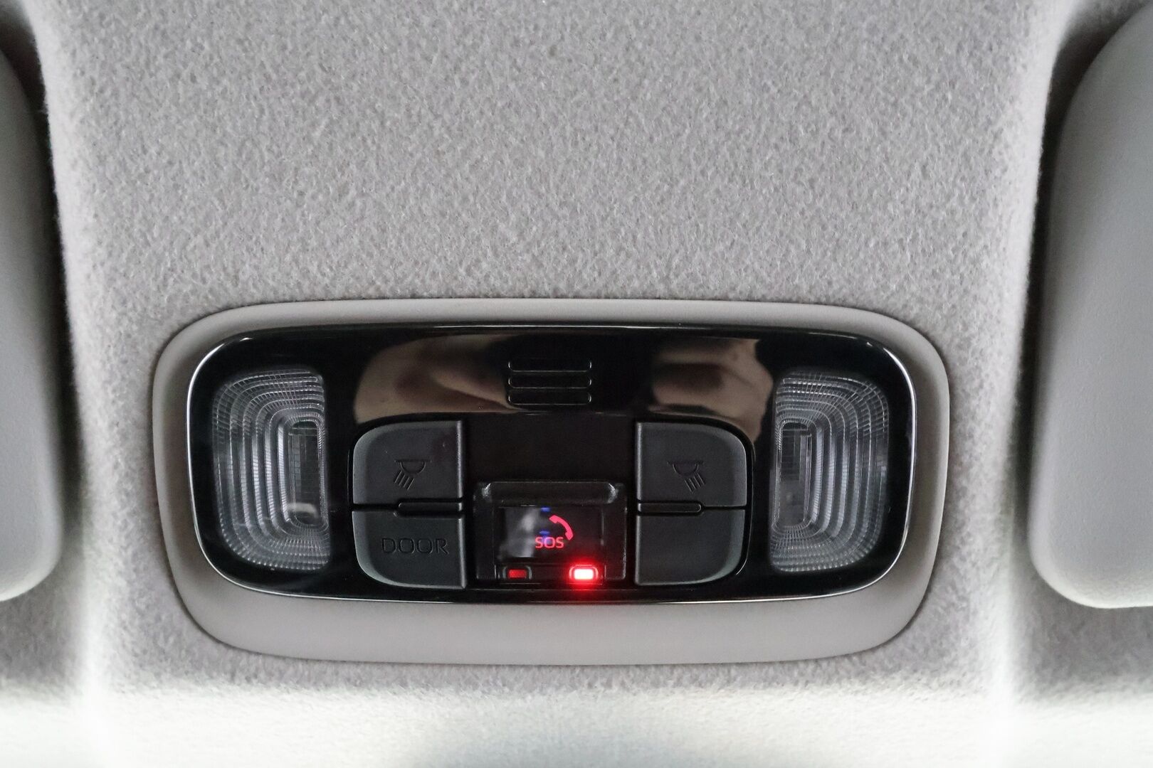 Toyota Yaris 2021 1,5 Hybrid Active Edition * Sisätilanlämmitin / ACC / P.Kamera / Kaistavahti / Navi / Keyless * - Suomi-auto / Merkkihuollot / Kahdet renkaat aluvanteilla