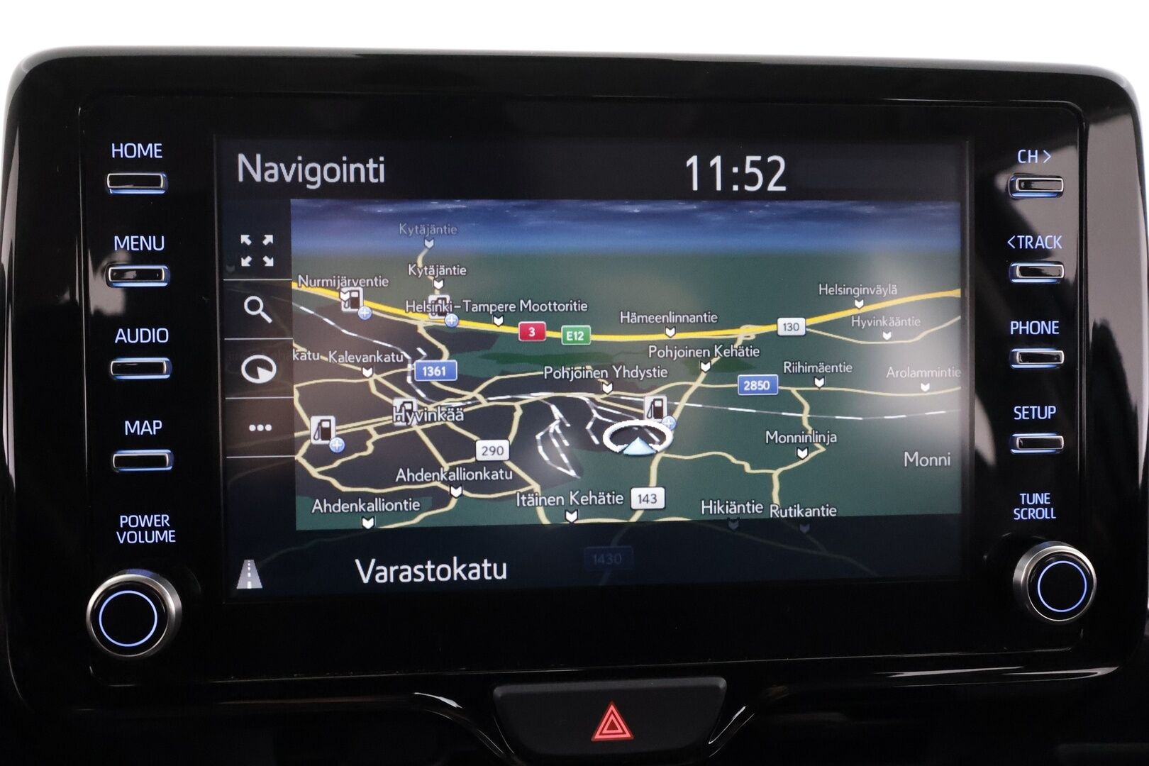 Toyota Yaris 2021 1,5 Hybrid Active Edition * Sisätilanlämmitin / ACC / P.Kamera / Kaistavahti / Navi / Keyless * - Suomi-auto / Merkkihuollot / Kahdet renkaat aluvanteilla