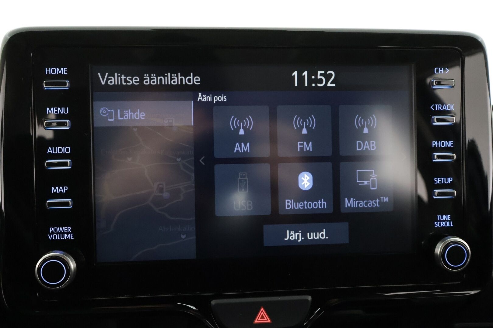 Toyota Yaris 2021 1,5 Hybrid Active Edition * Sisätilanlämmitin / ACC / P.Kamera / Kaistavahti / Navi / Keyless * - Suomi-auto / Merkkihuollot / Kahdet renkaat aluvanteilla