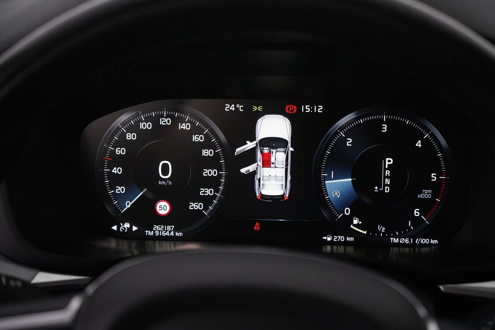 Volvo XC60 2018 D4 AWD Momentum aut * ACC / Webasto /  Pilot assist / Koukku / Tutka * - Kahdet OEM vanteet / Viimeisin huolto 5 / 25 