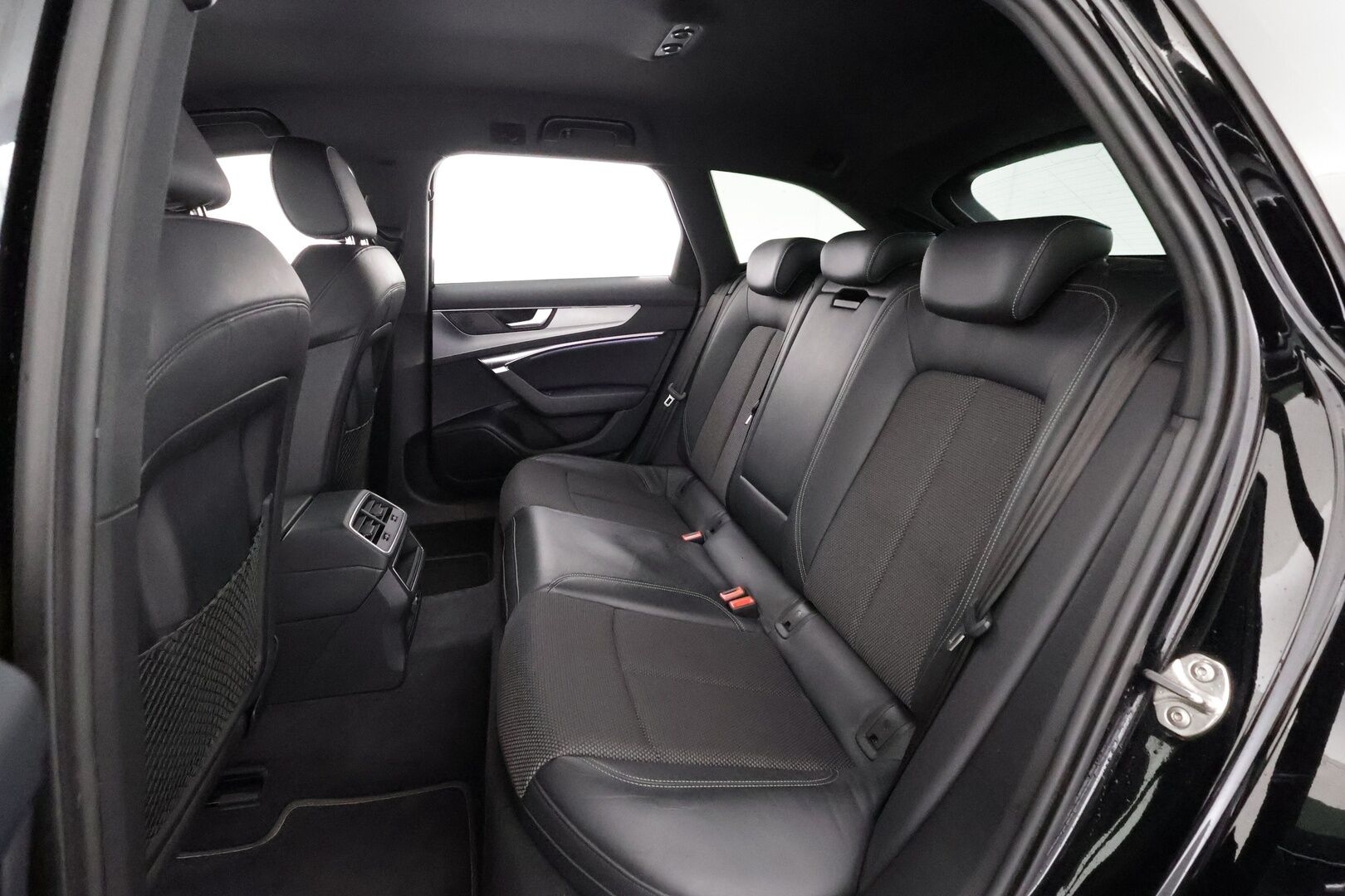 Audi A6 2020 Avant Business S-Line Sport 40 TDI MHEV quattro S tronic - | ACC | Webasto | Koukku | LED | Sporttipenkit | P.tutkat | Digimittaristo | Apple&Android | Kahdet Renkaat |