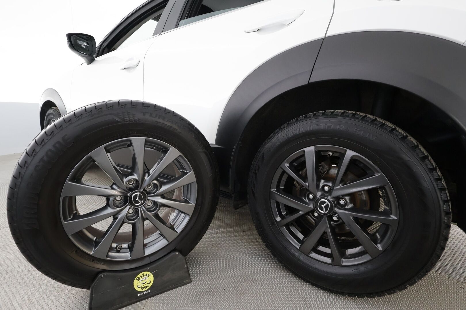 Mazda CX-30 2021 2,0 (150hv) M Hybrid Skyactiv-G Vision Plus AT * ACC / Lohko / LED / P.Kamera / Apple&Android * - Merkkihuollettu / Kahdet Renkaat / Suomi-auto