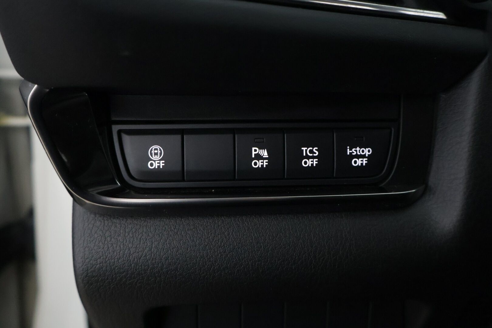 Mazda CX-30 2021 2,0 (150hv) M Hybrid Skyactiv-G Vision Plus AT * ACC / Lohko / LED / P.Kamera / Apple&Android * - Merkkihuollettu / Kahdet Renkaat / Suomi-auto