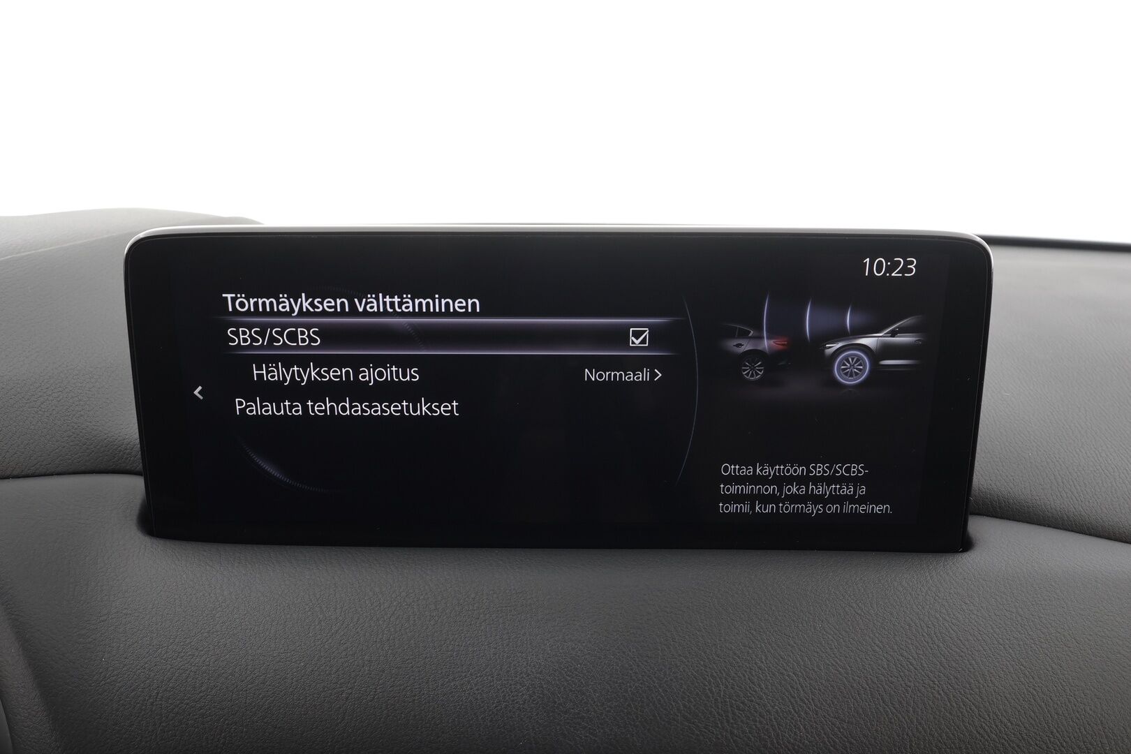 Mazda CX-5 2021 2,5 (194hv) Skyactiv-G AWD Luxury Business 6AT White * ACC / HUD / 360° / LED / Navi / Muistipenkki / KeylessGo * - Ilmastoidut nahat / Bose / Lohkolämmitin / Kahdet renkaat aluvanteilla - HULLUT JOULUT KORKOTARJOUS 2,49% 