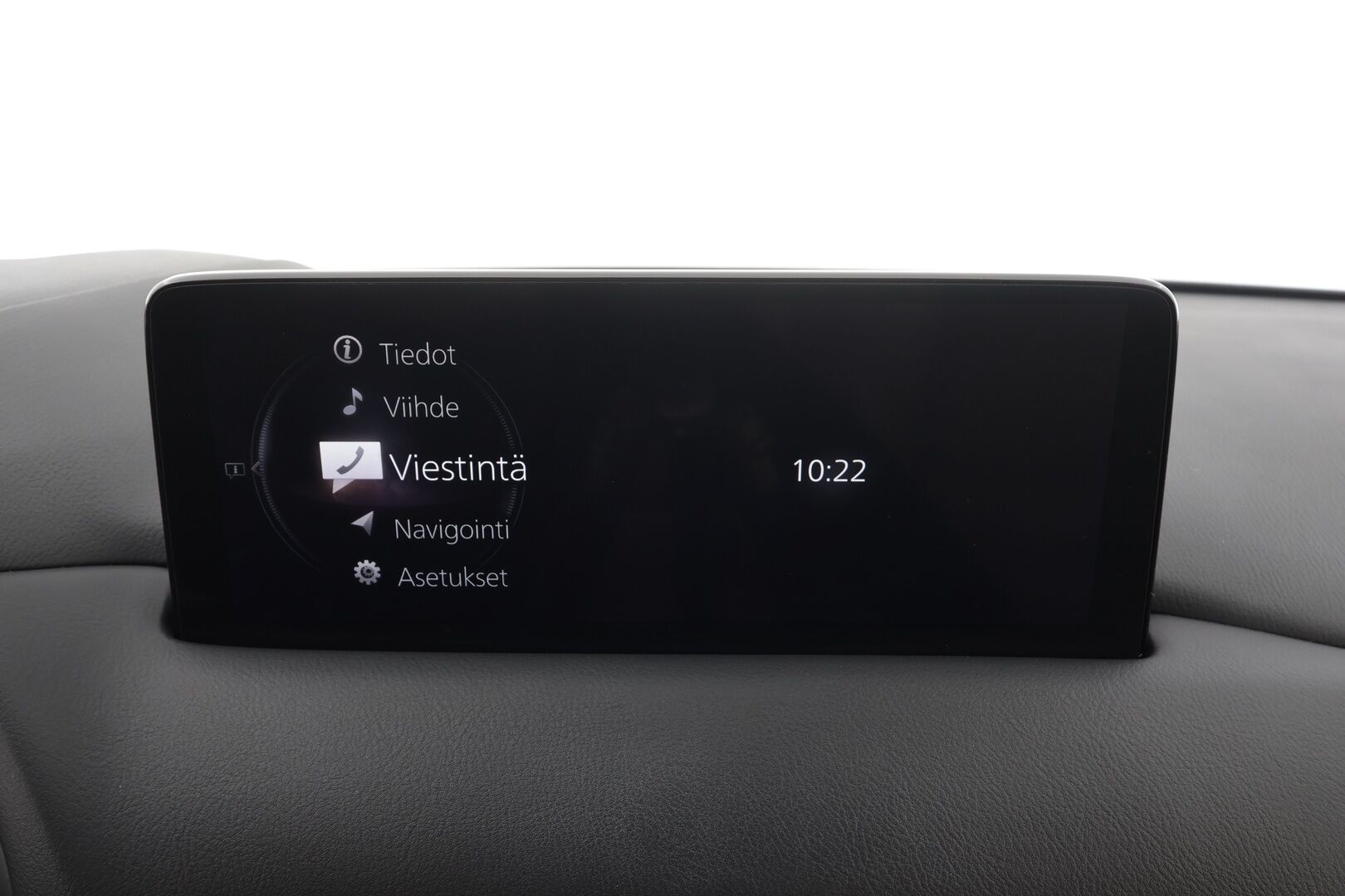 Mazda CX-5 2021 2,5 (194hv) Skyactiv-G AWD Luxury Business 6AT White * ACC / HUD / 360° / LED / Navi / Muistipenkki / KeylessGo * - Ilmastoidut nahat / Bose / Lohkolämmitin / Kahdet renkaat aluvanteilla - HULLUT JOULUT KORKOTARJOUS 2,49% 