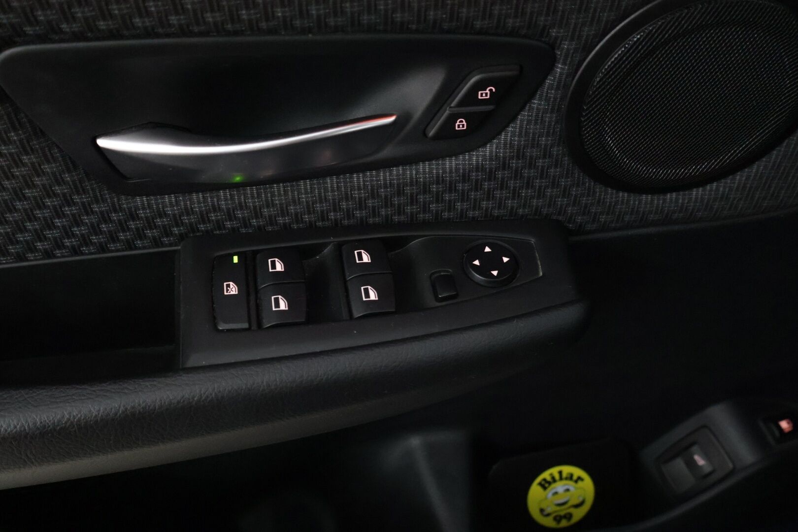 BMW 225 2017 XE iPerformance * Bi-Xenon / P-Kamera / Sähköluukku / Comfort access / Hifit * - Hyvin huollettu / Kummatkin renkaat ajokuntoiset / Katsastusta vuosi * - Osta nyt, maksa vasta ensi vuonna