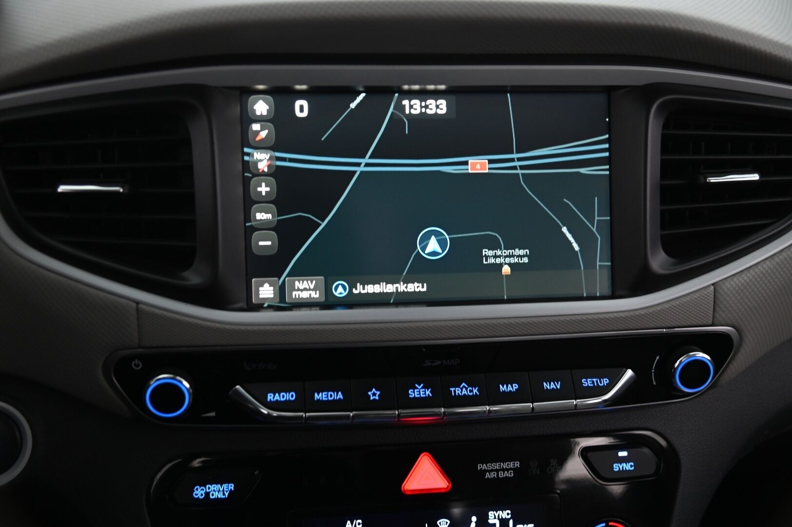 HYUNDAI IONIQ PLUG-IN 2018 DCT Business Style*Yritysoutlet - Myydään vain yrityksille / HUIPPUKAMAT * - * Tämä auto myydään YritysOutlet -valikoimasta vain yritykselle HUIPPUVARUSTEILLA *