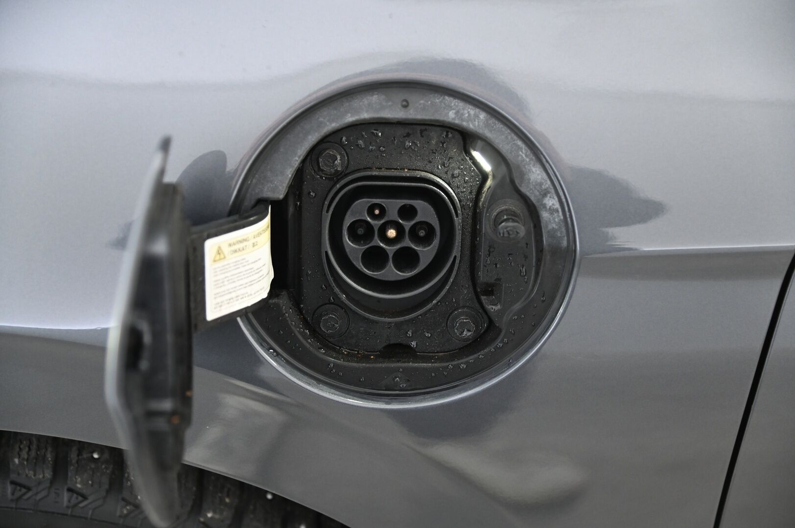 HYUNDAI IONIQ PLUG-IN 2018 DCT Business Style*Yritysoutlet - Myydään vain yrityksille / HUIPPUKAMAT * - * Tämä auto myydään YritysOutlet -valikoimasta vain yritykselle HUIPPUVARUSTEILLA *