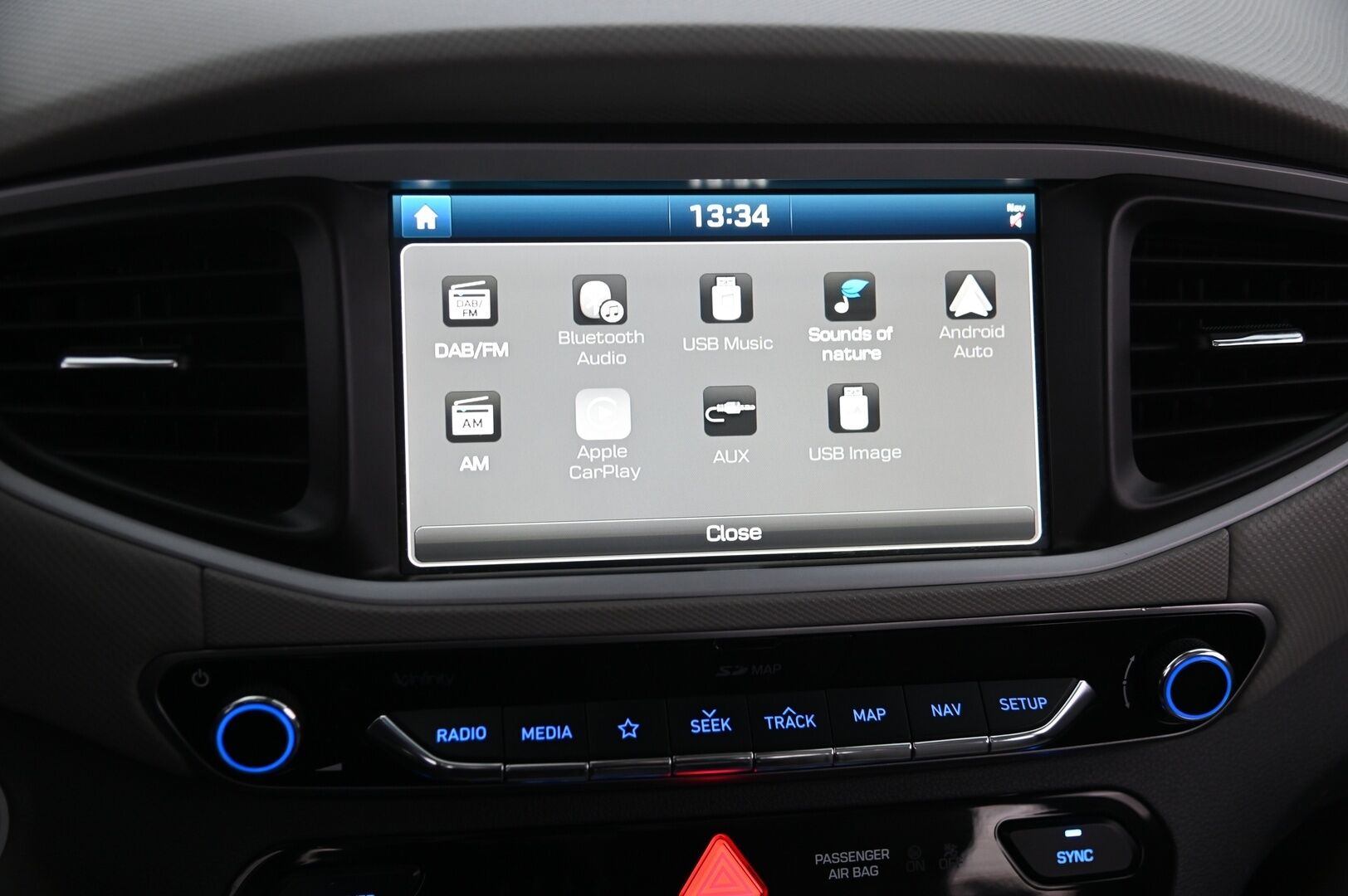 HYUNDAI IONIQ PLUG-IN 2018 DCT Business Style*Yritysoutlet - Myydään vain yrityksille / HUIPPUKAMAT * - * Tämä auto myydään YritysOutlet -valikoimasta vain yritykselle HUIPPUVARUSTEILLA *