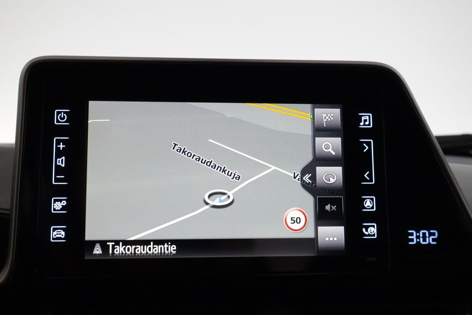 TOYOTA C-HR 2017 1.8 Hybrid Style * Peruutuskamera / KeylessGo / Navi / Adapt. Vakkari * - * Hyvillä varusteilla / Ratinlämmitys / Puolinahkasisuta *