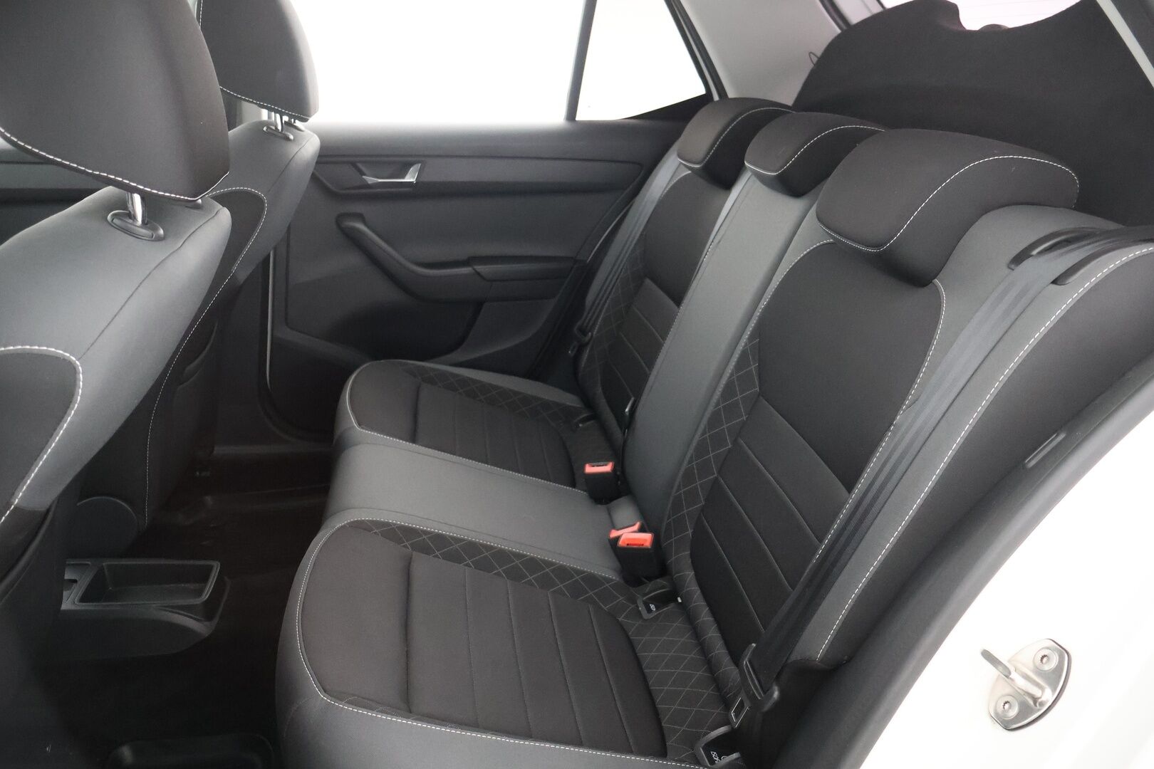 Skoda Fabia 2021 1,0 TSI 95 Ambition - | Suomi-auto | Facelift | Vakkari | P.Tutka | Lohko+sisäp. | 2x renkaat&vanteet | Merkkihuollot | Todella siisti! |
